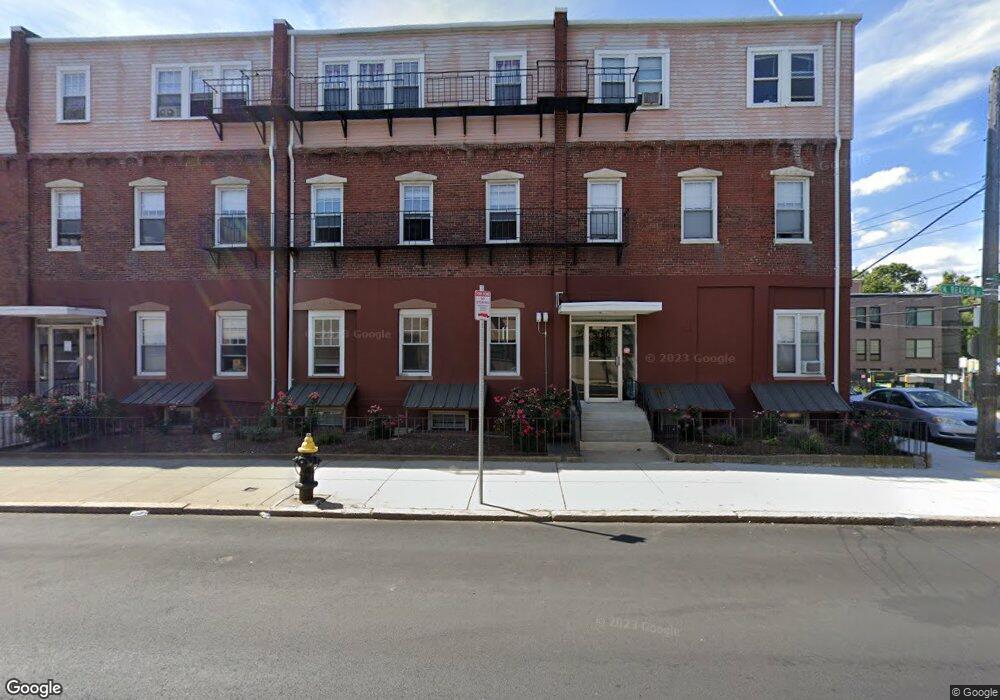 180 N Beacon St unit 2, Boston, MA 02135 - photo 1