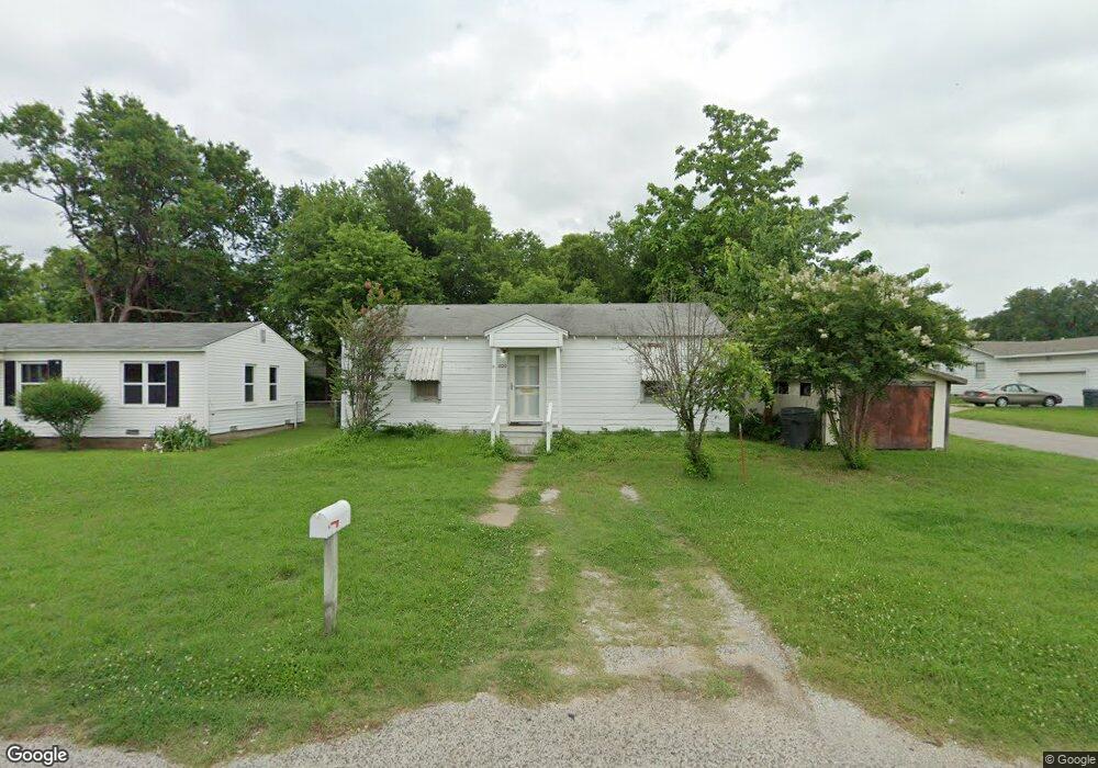1020 Hugo St SE, Ardmore, OK 73401 - photo 1
