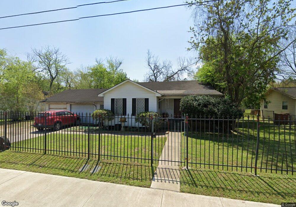 2120 Parker Rd, Houston, TX 77093 - photo 1