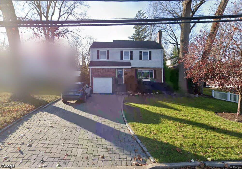 305 Jefferson Ave, Cresskill, NJ 07626 - photo 1