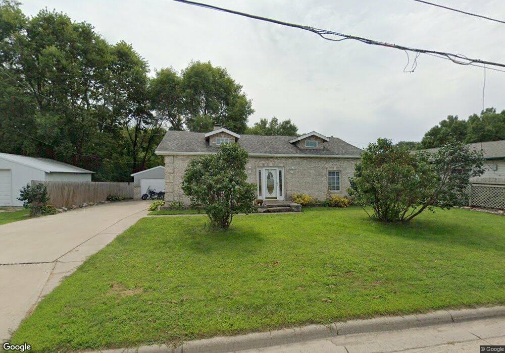 219 Mound Ave, Mankato, MN 56001 - photo 1