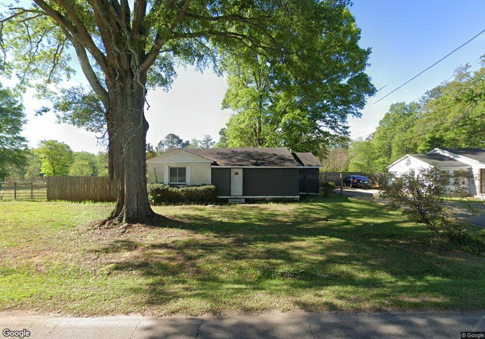 306 Grove St, Barnesville, GA 30204 - photo 1