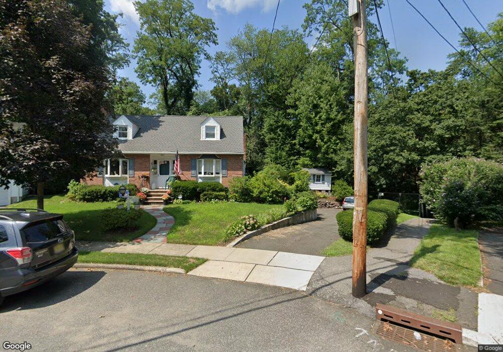13-01 Ivy Ln unit 1X, Fair Lawn, NJ 07410 - photo 1