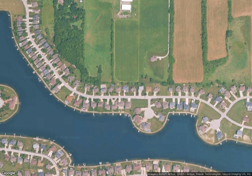 8660 Doubletree Dr N, Crown Point, IN 46307 - photo 1