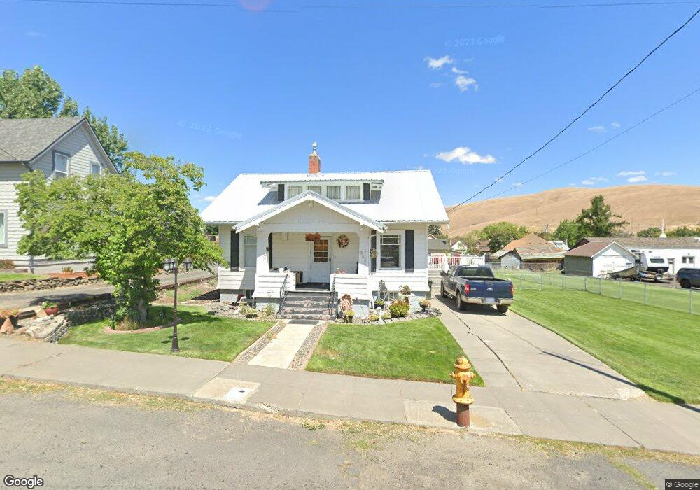 265 W Baltimore St, Heppner, OR 97836 - photo 1