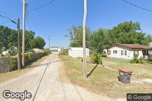 115 N Main St, Commerce, OK 74339