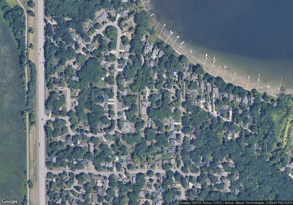 1000 Oakridge Ave, Saint Paul, MN 55126 - photo 1