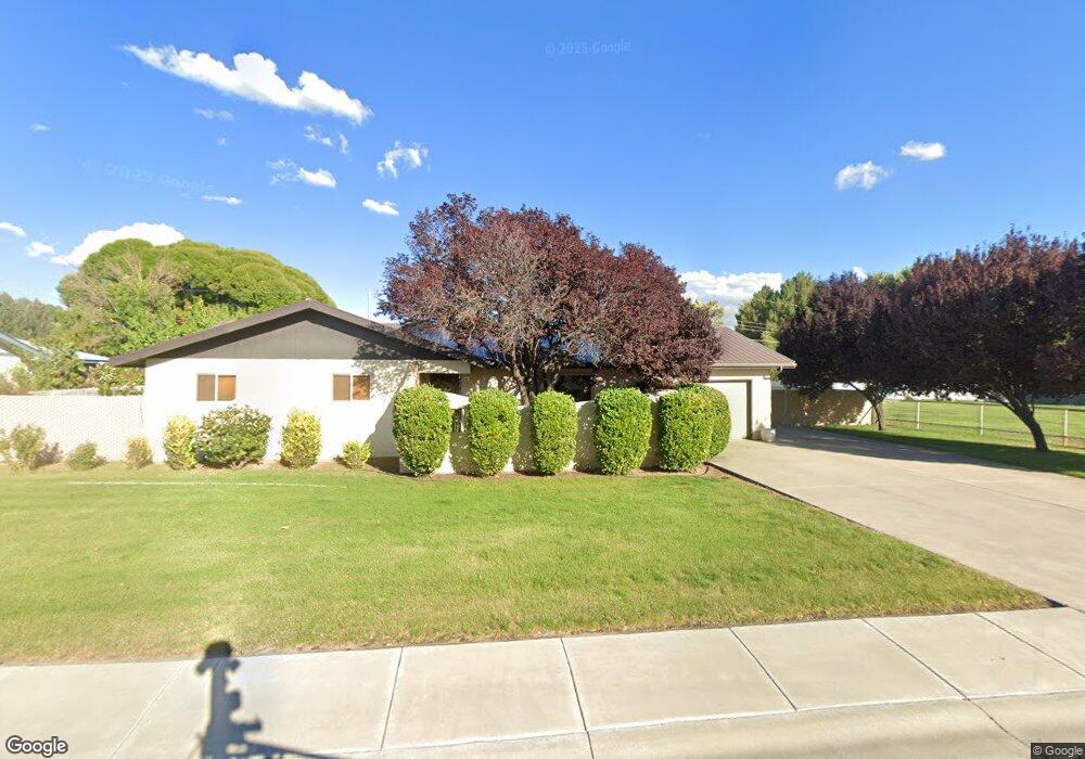 912 N Spencer Ln, Bloomfield, NM 87413 - photo 1