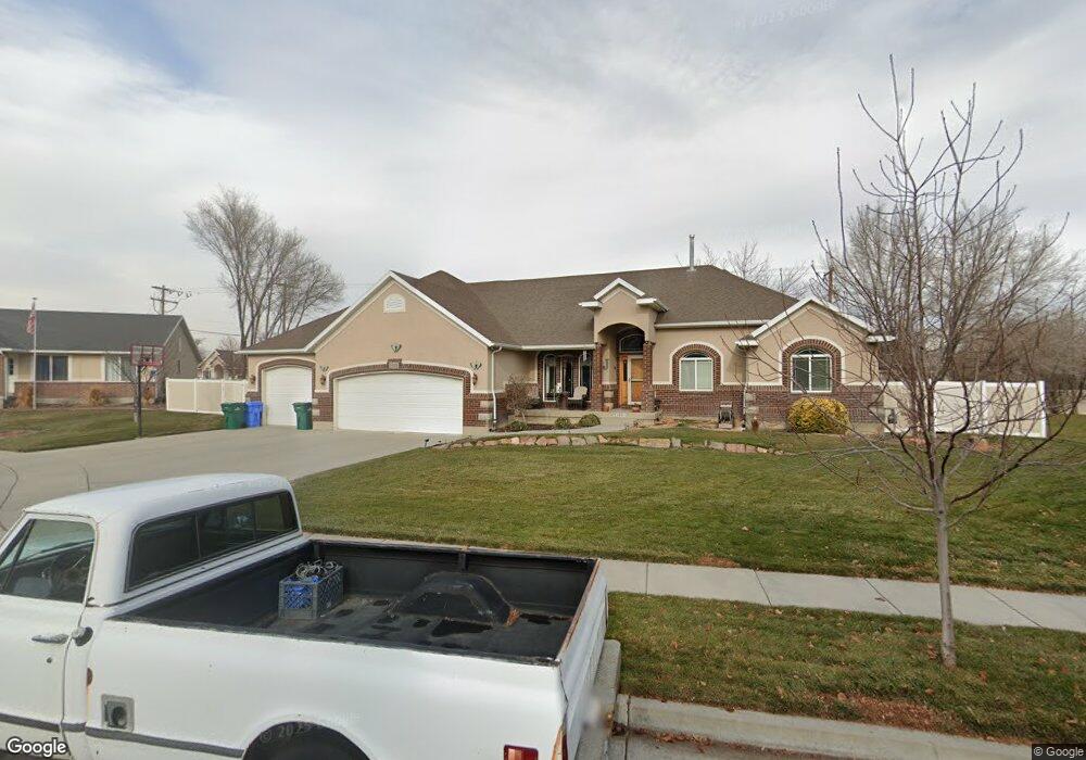 3498 W Golden Creek Cir, Riverton, UT 84065 - photo 1