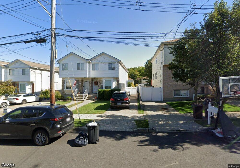 101 Mallow St unit 2, Staten Island, NY 10309 - photo 1