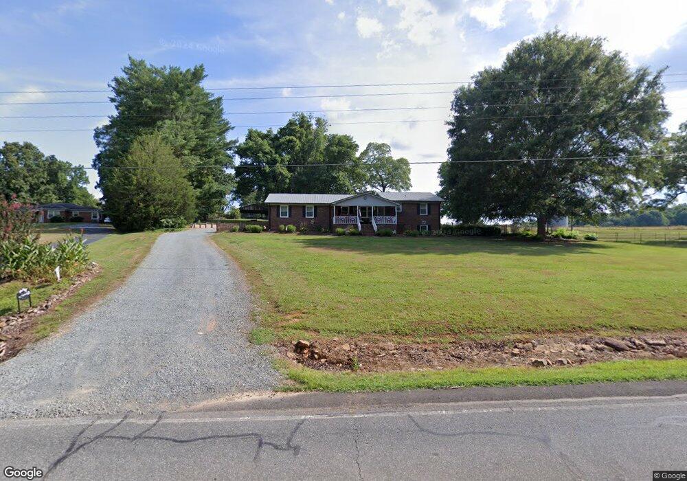 3872 Nc Highway 42 S, Asheboro, NC 27205 - photo 1