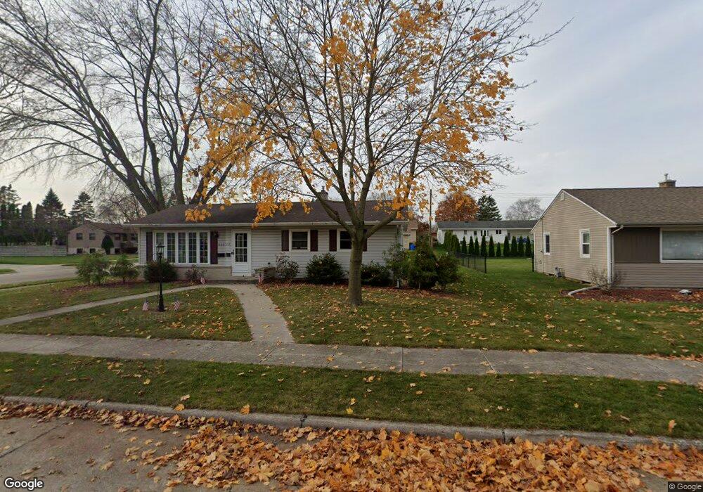 920 N 24th St, Manitowoc, WI 54220 - photo 1