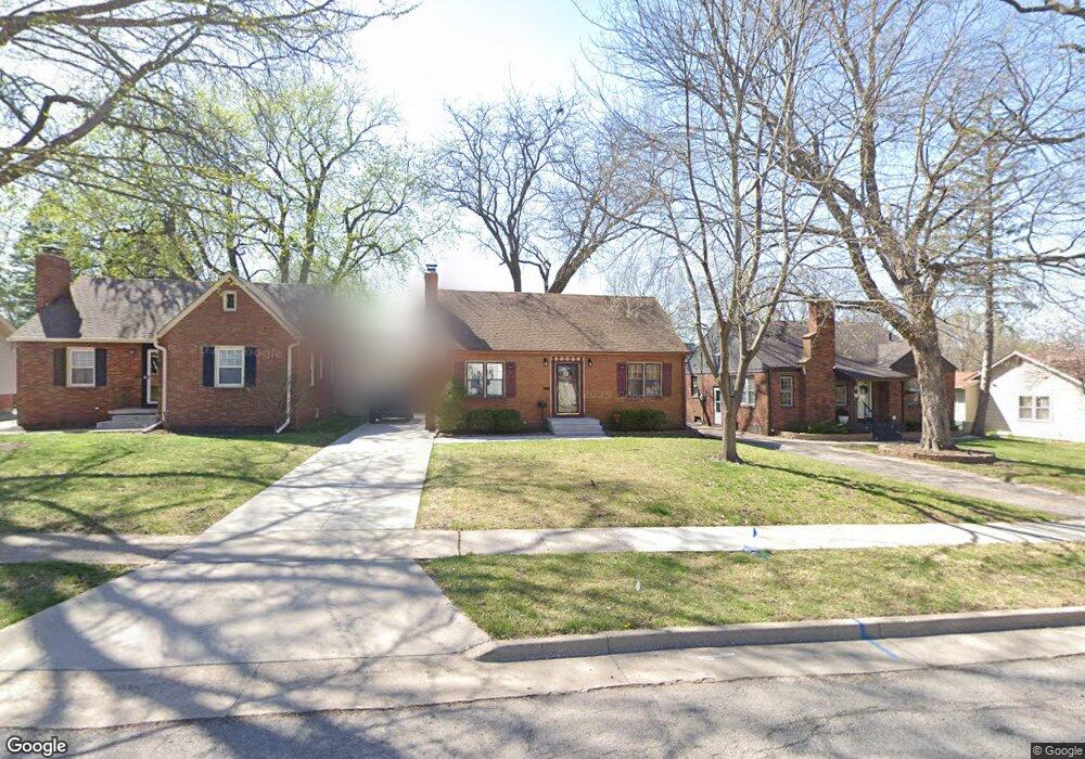 2406 40th St, Des Moines, IA 50310 - photo 1