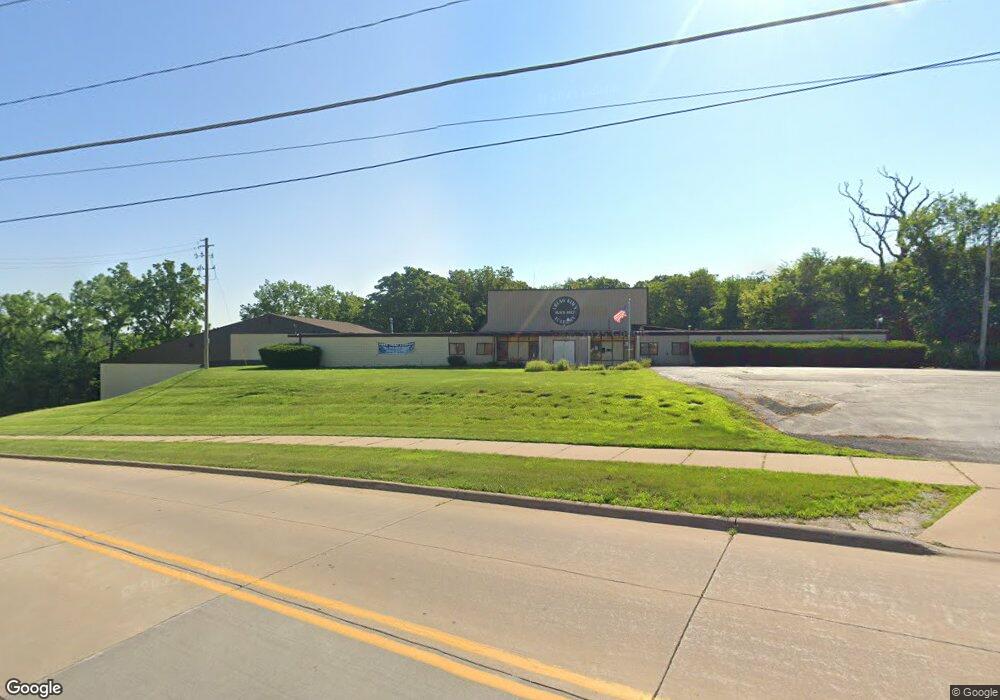 1423 18th St, Bettendorf, IA 52722 - photo 1