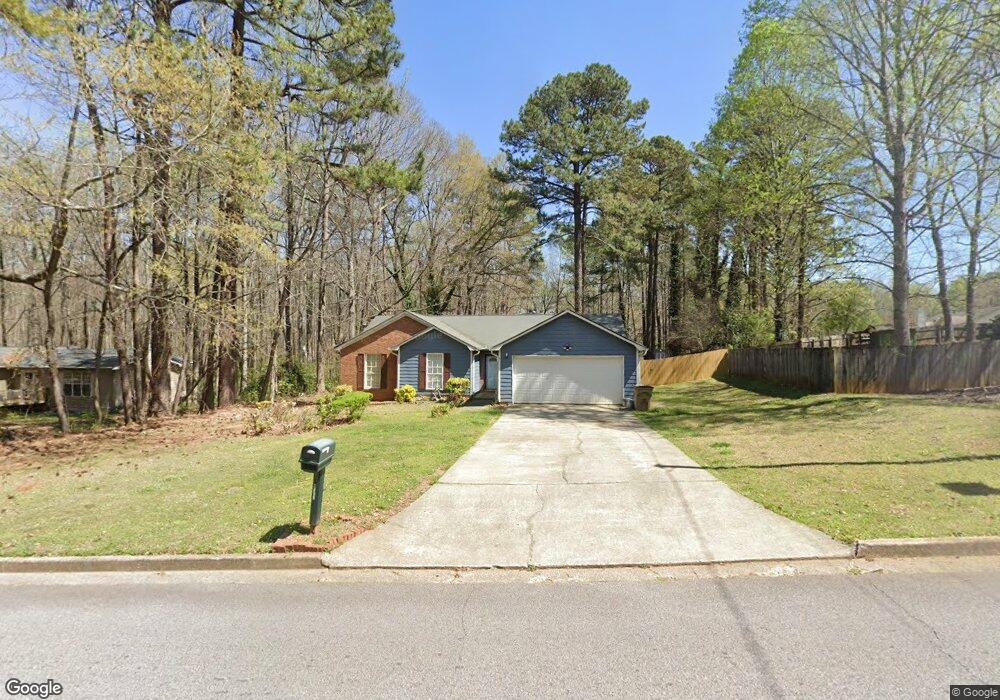 8580 Hilltop Rd unit III, Jonesboro, GA 30236 - photo 1