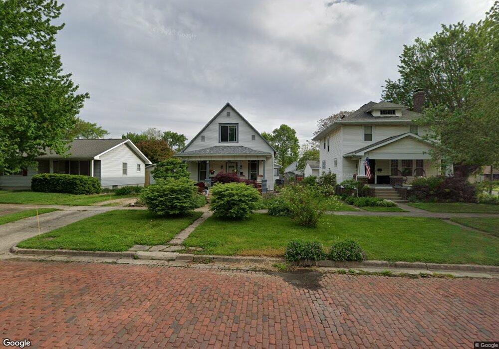 604 Lafayette Ave, Mattoon, IL 61938 - photo 1