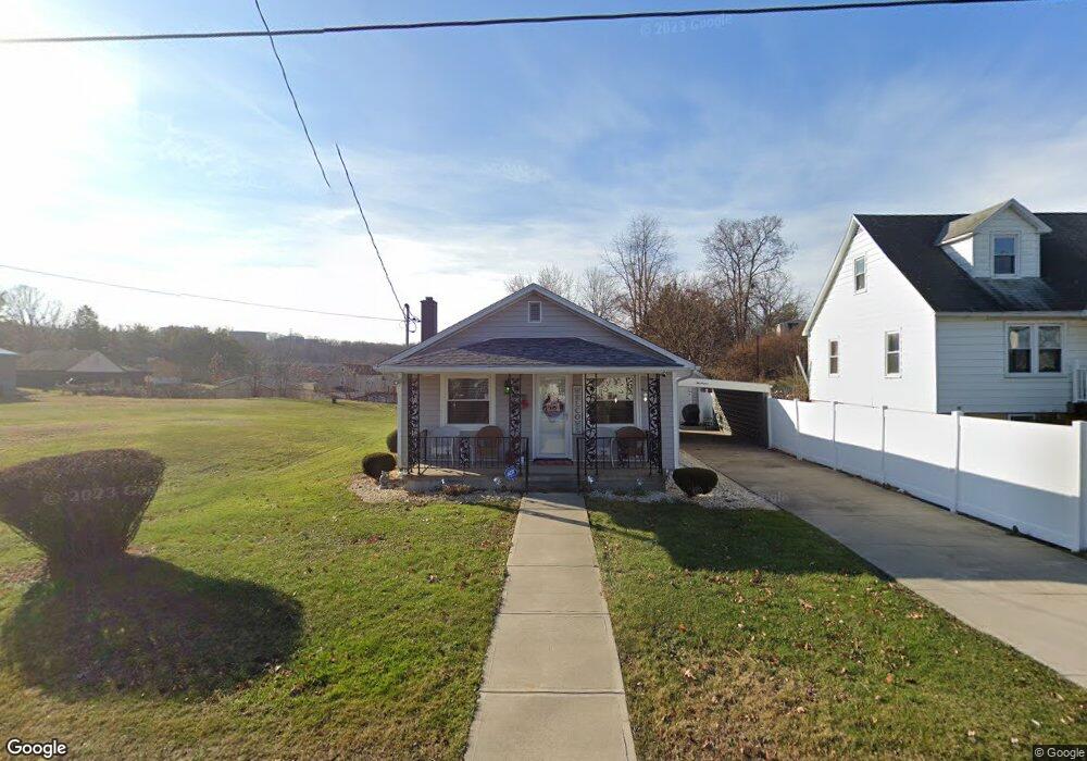 516 Wyoming Ave, Dupont, PA 18641 - photo 1