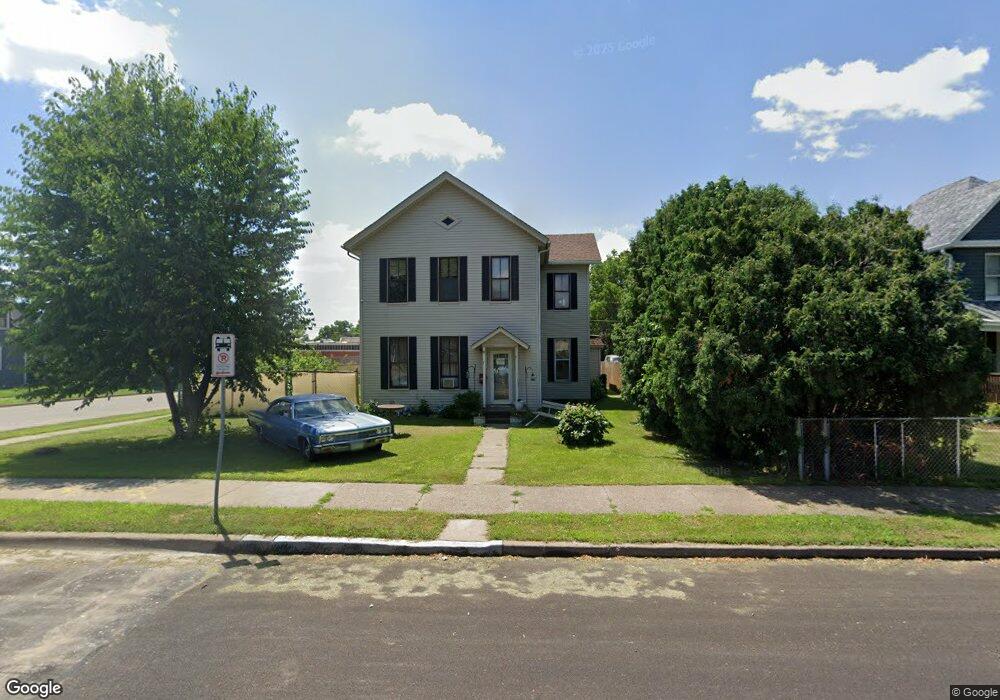 1903 W 3rd St, Davenport, IA 52802 - photo 1
