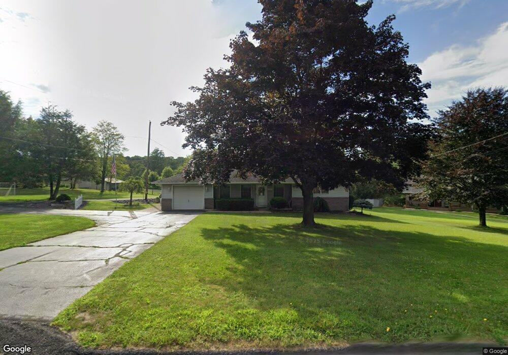 256 S Main Rd, Mountain Top, PA 18707 - photo 1