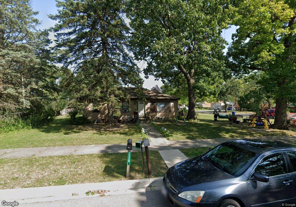 2525 N Frolic Ave, Waukegan, IL 60087 - photo 1