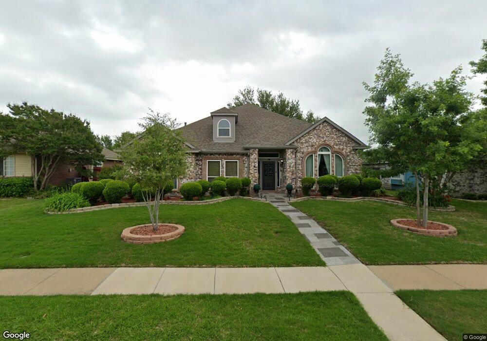 104 N Carriage House Way, Wylie, TX 75098 - photo 1