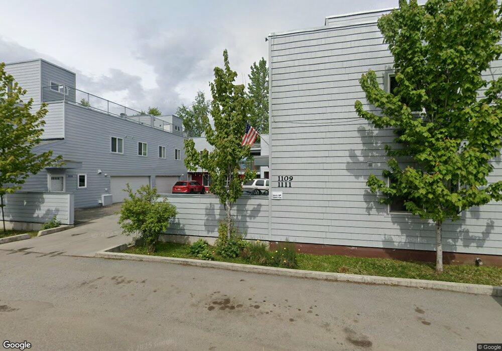 1113 W 32nd Ave unit 1113, Anchorage, AK 99503 - photo 1
