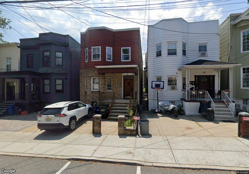 133 Oak St unit 2, Weehawken, NJ 07086 - photo 1