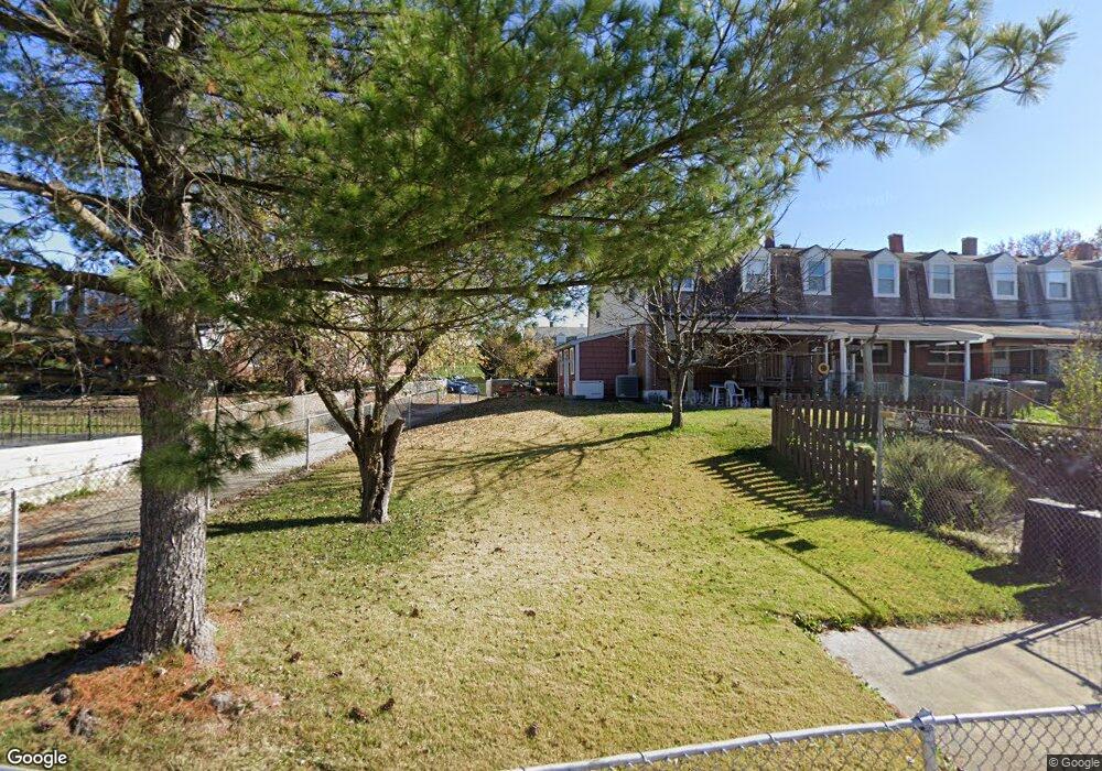 3136 Ryerson Cir, Halethorpe, MD 21227 - photo 1