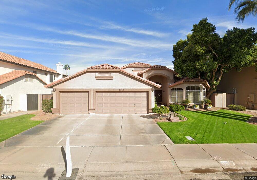 1210 E Lighthouse Ct, Gilbert, AZ 85234 - photo 1