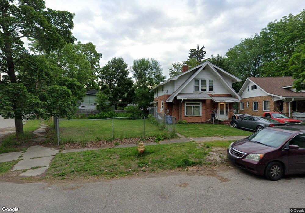 1501 Kearsley Park Blvd, Flint, MI 48506 - photo 1