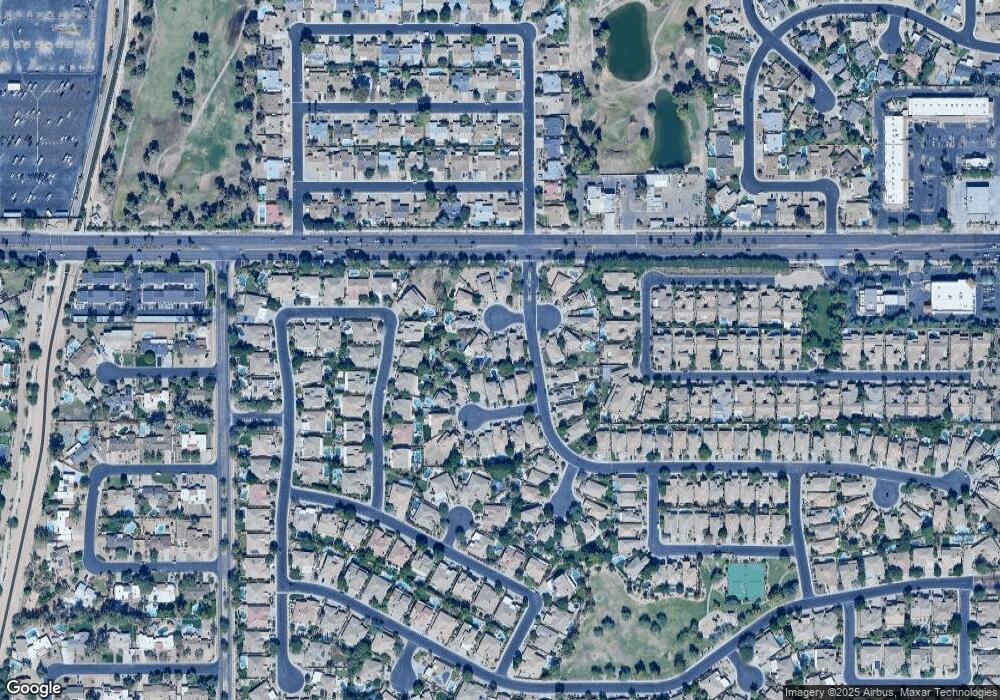 233 E Sunburst Ln, Tempe, AZ 85284 - photo 1