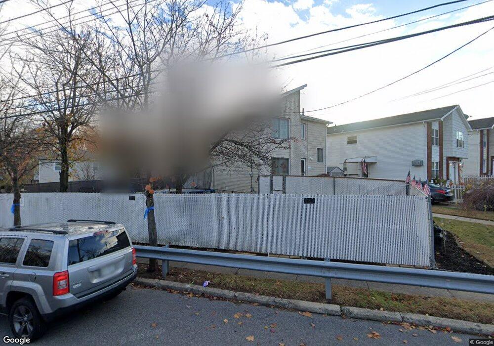 583 Winant Ave, Staten Island, NY 10309 - photo 1