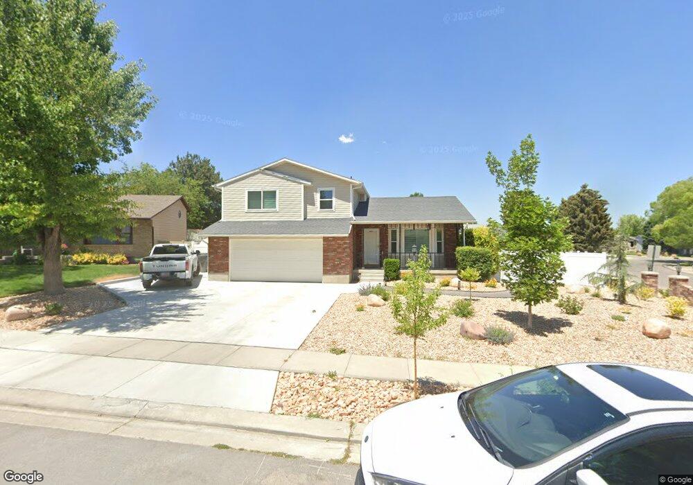 4234 W Lochshire Cir, South Jordan, UT 84009 - photo 1