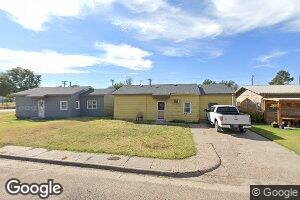 510 S 6th St, Leoti, KS 67861