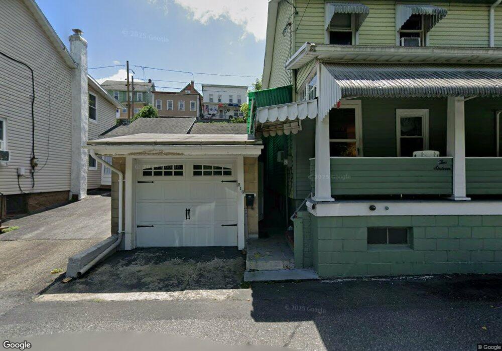 216 W Front St, Lansford, PA 18232 - photo 1