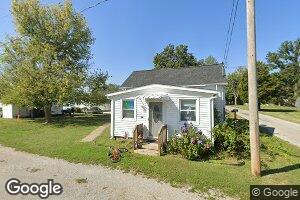 305 N 5th St, Ava, IL 62907