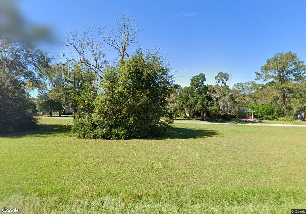 807 Hendry St, Blackshear, GA 31516 - photo 1