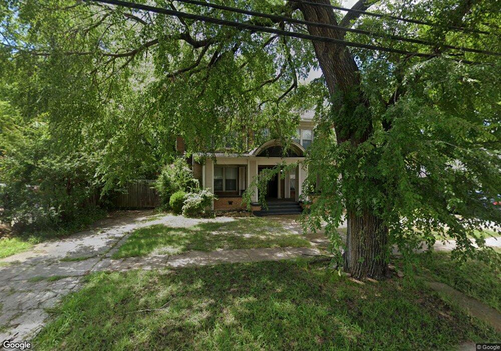 1007 N Center St, Bonham, TX 75418 - photo 1