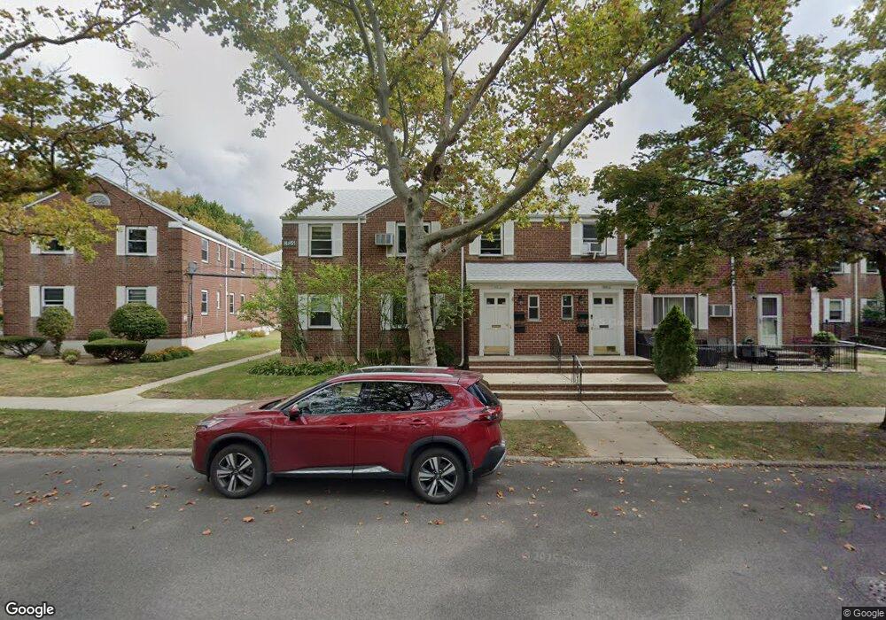 7505 255th St unit A52, Glen Oaks, NY 11004 - photo 1