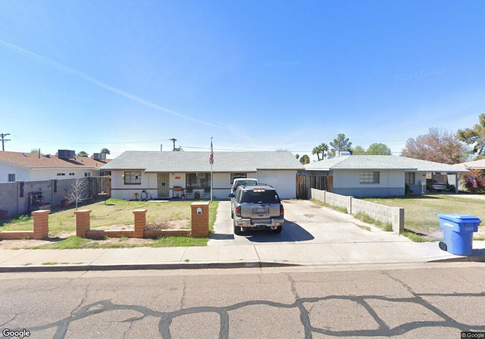 2208 N 28th Place, Phoenix, AZ 85008 - photo 1