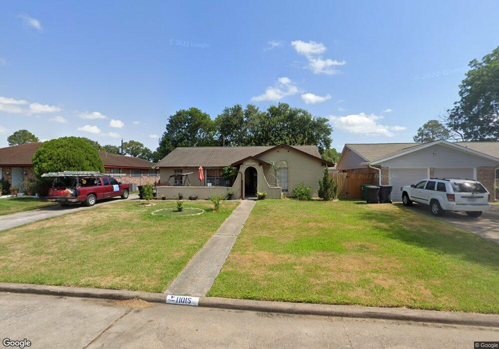 11015 Overlea Dr, Houston, TX 77089 - photo 1