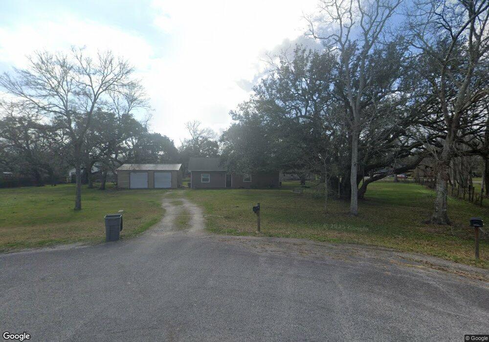 6818 Gaslight Cir, Alvin, TX 77511 - photo 1