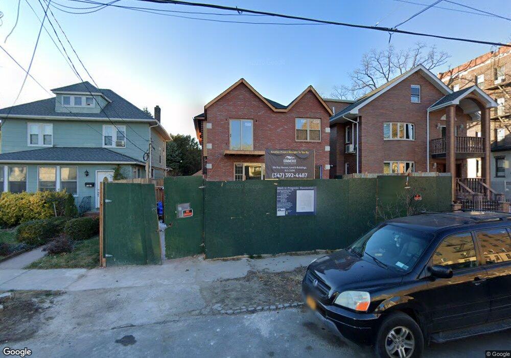 4216 159th St, Flushing, NY 11358 - photo 1