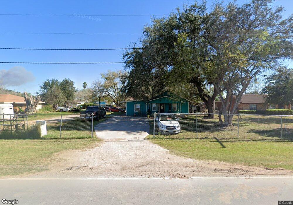 5112 N Mile 4 1/2 W, Weslaco, TX 78599 - photo 1
