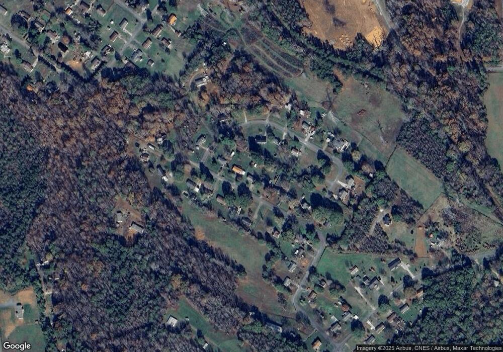 585 Winter Park Dr, Shelby, NC 28152 - photo 1