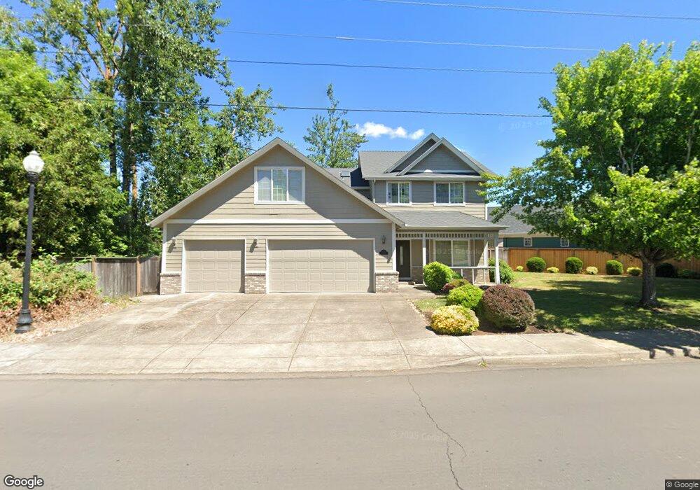 2252 33rd St, Springfield, OR 97477 - photo 1