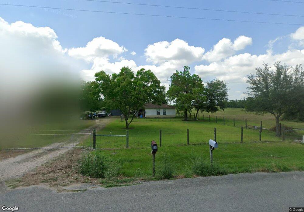 8424 Brinkmeyer Rd, Needville, TX 77461 - photo 1