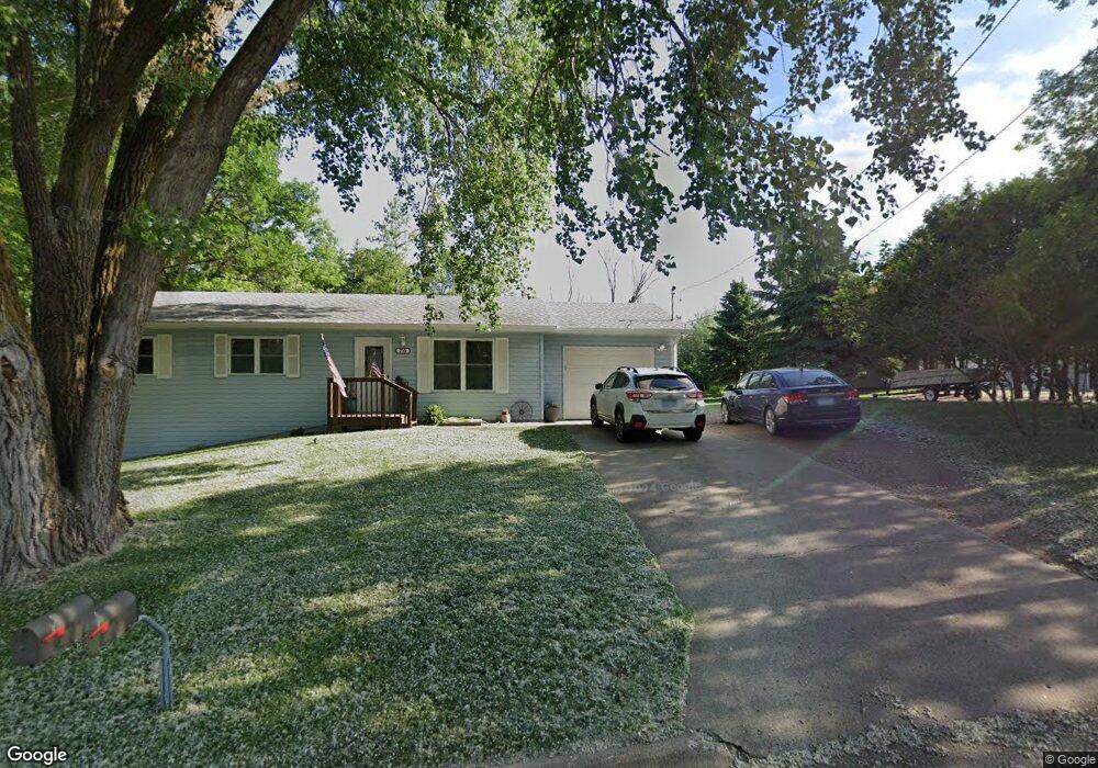 715 2nd Ave NE, Glenwood, MN 56334 - photo 1