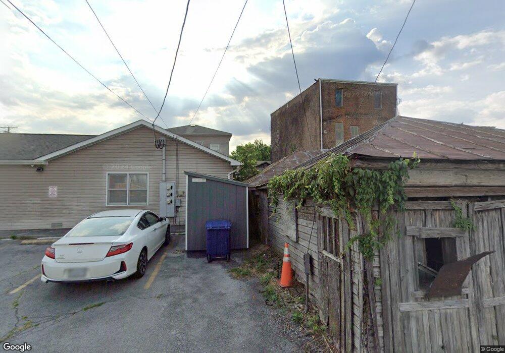 524 N Royal Ave, Front Royal, VA 22630 - photo 1