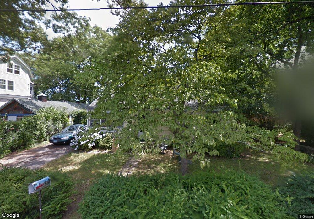 30 Pine Point Rd unit B, Norwalk, CT 06853 - photo 1